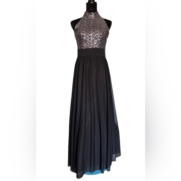 Jessica Howard Dresses & Skirts - Jessica Howard Top Sequin Halter Black Maxi Prom Dress | Size 6